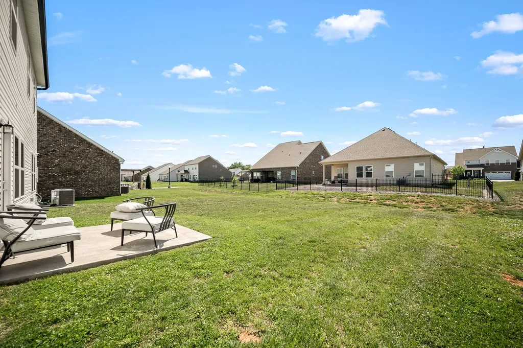 3707 Lc Smith Drive Murfreesboro TN 37129