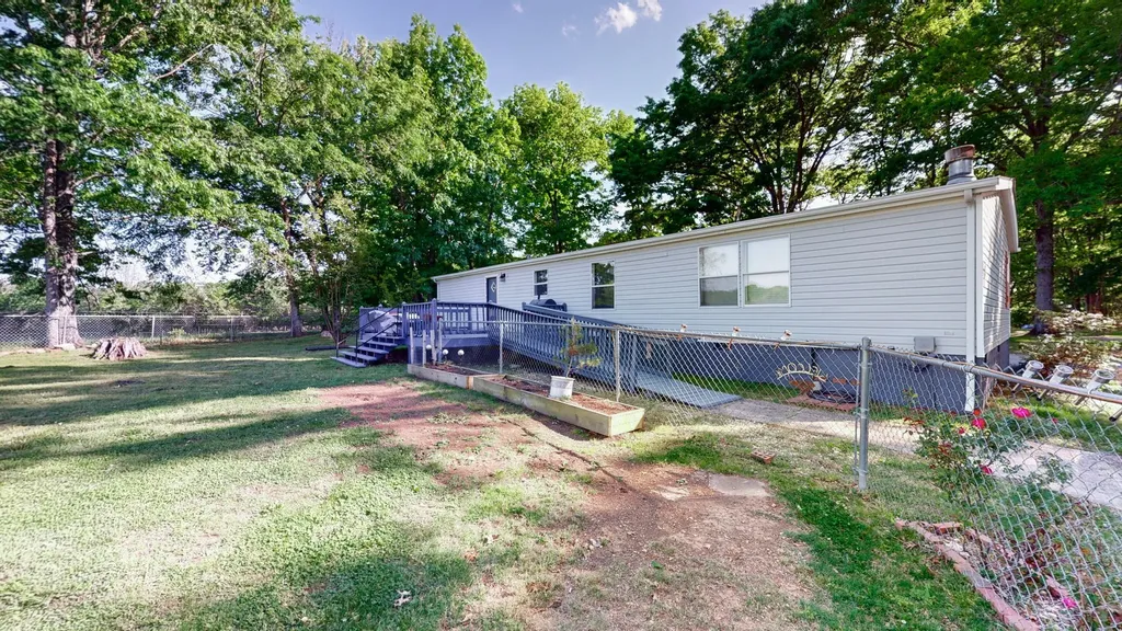 7195 Carthage Highway Lebanon TN 37087