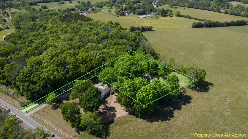 7195 Carthage Highway Lebanon TN 37087
