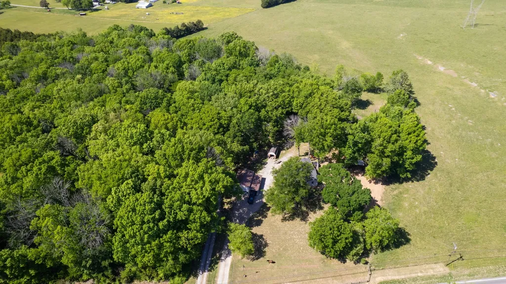 7195 Carthage Highway Lebanon TN 37087