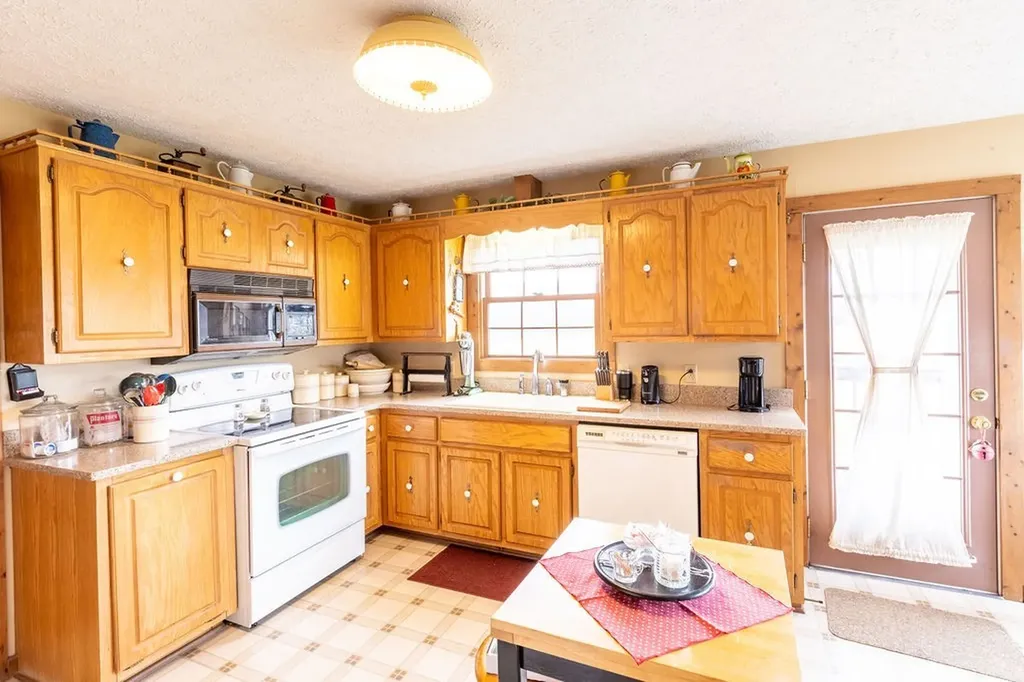 1041 Sandy Valley Road Hendersonville TN 37075