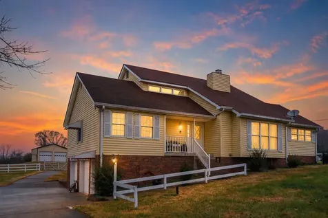 1041 Sandy Valley Road Hendersonville TN 37075