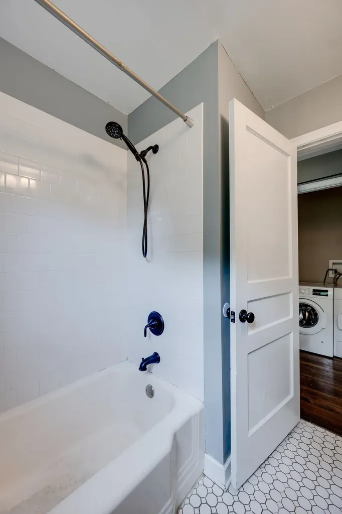 2223 Fernwood Drive Nashville TN 37216