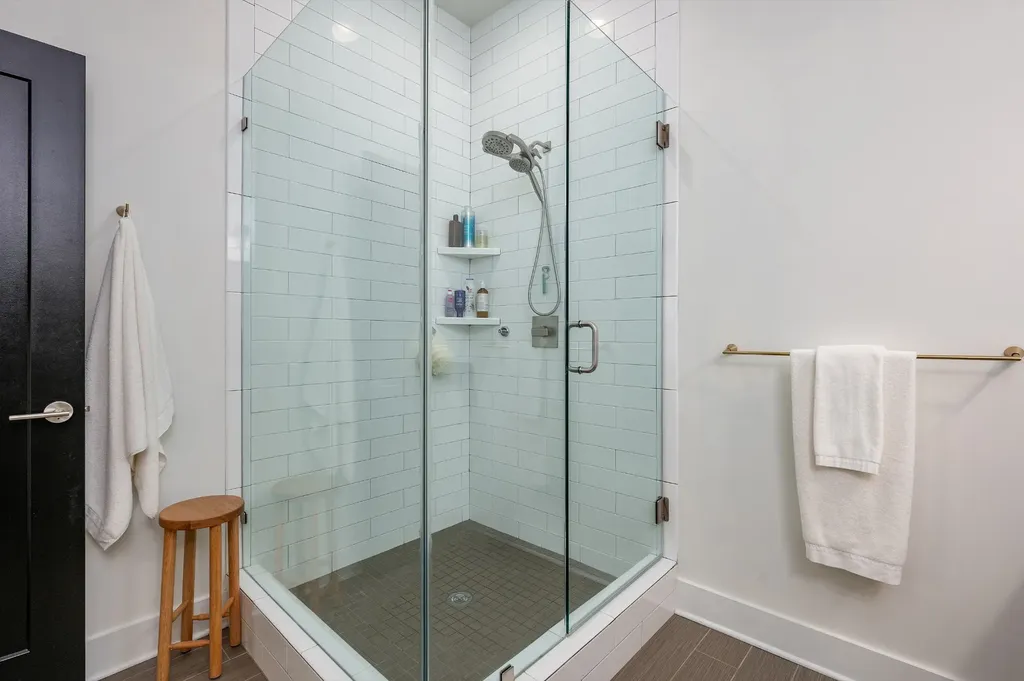414B 37th Ave, N Nashville TN 37209
