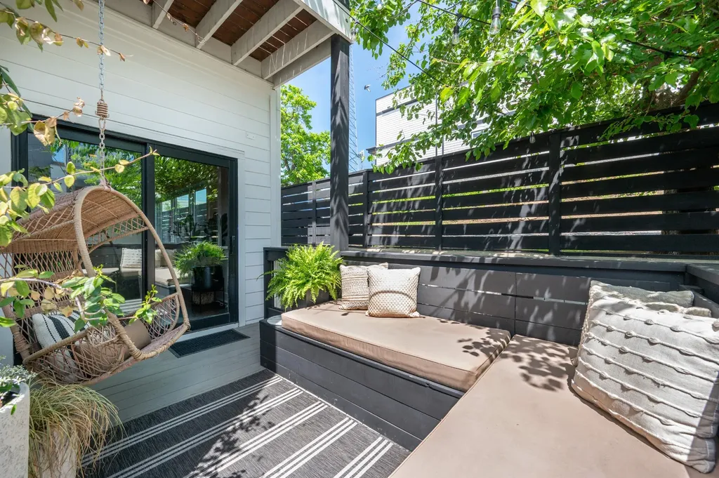 414B 37th Ave, N Nashville TN 37209