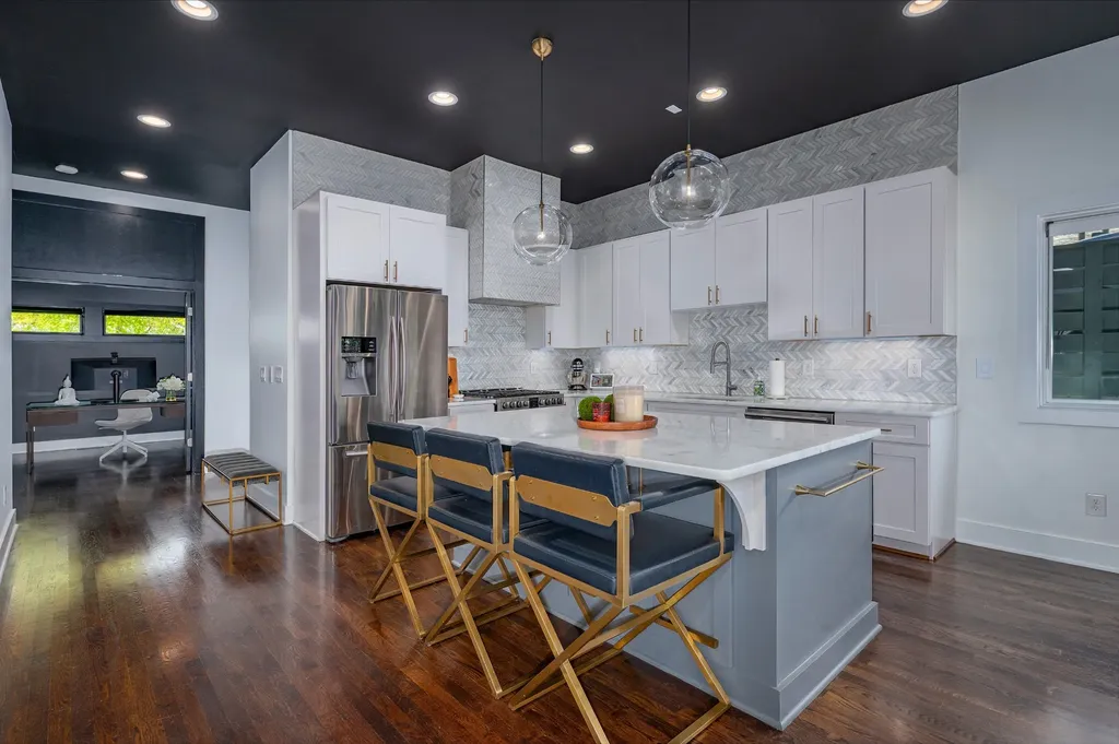 414B 37th Ave, N Nashville TN 37209