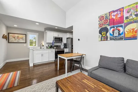 1105C N 8th Street Nashville TN 37207