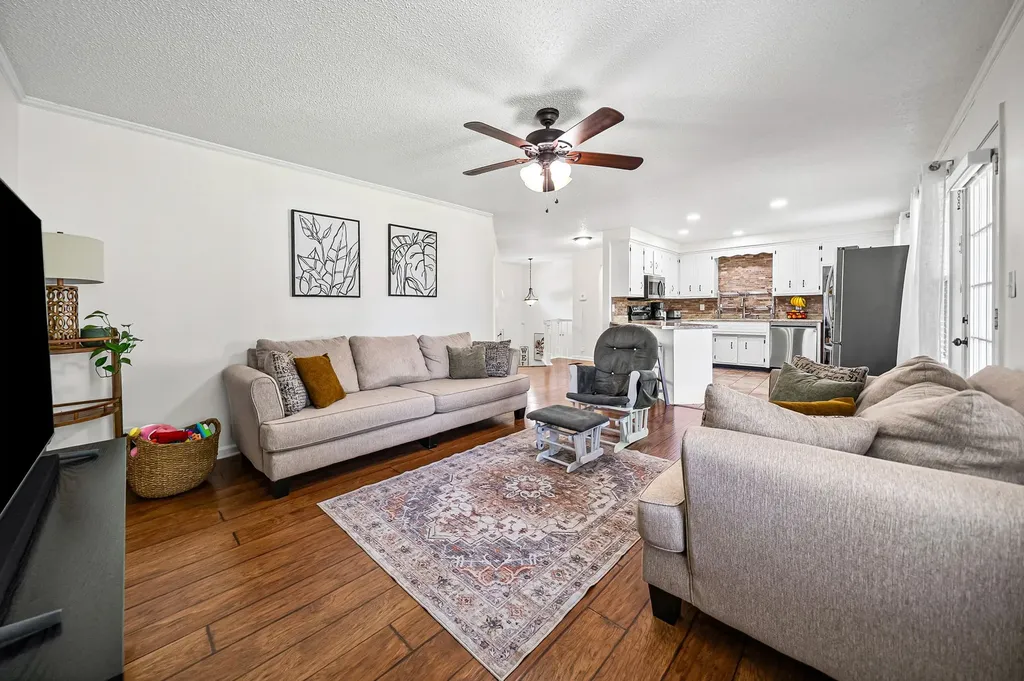 3324 Carrie Drive Clarksville TN 37042