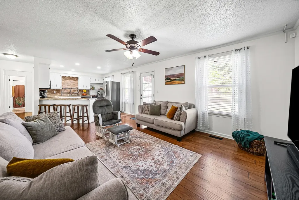 3324 Carrie Drive Clarksville TN 37042
