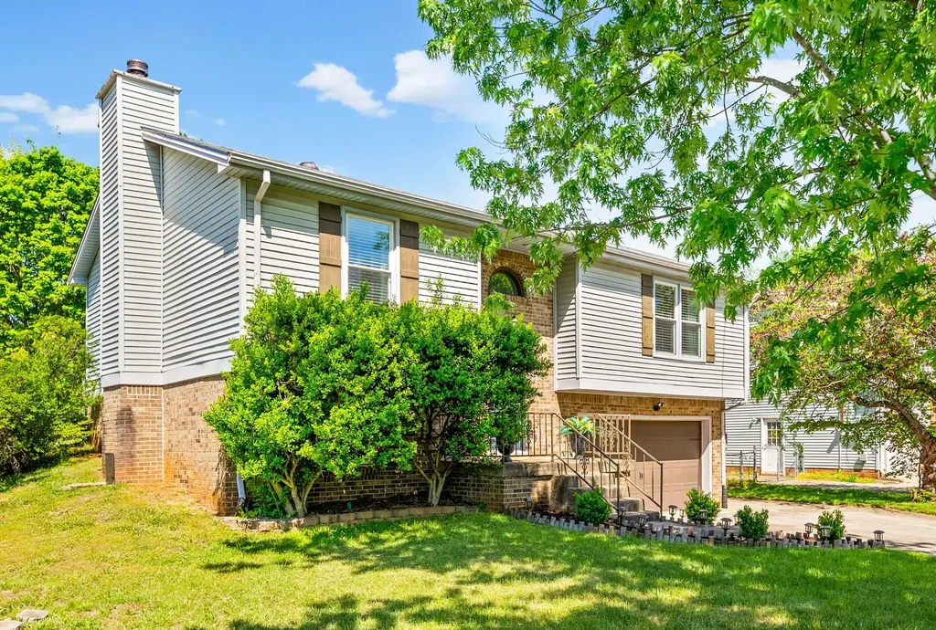 3324 Carrie Drive Clarksville TN 37042