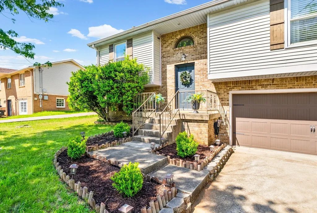 3324 Carrie Drive Clarksville TN 37042