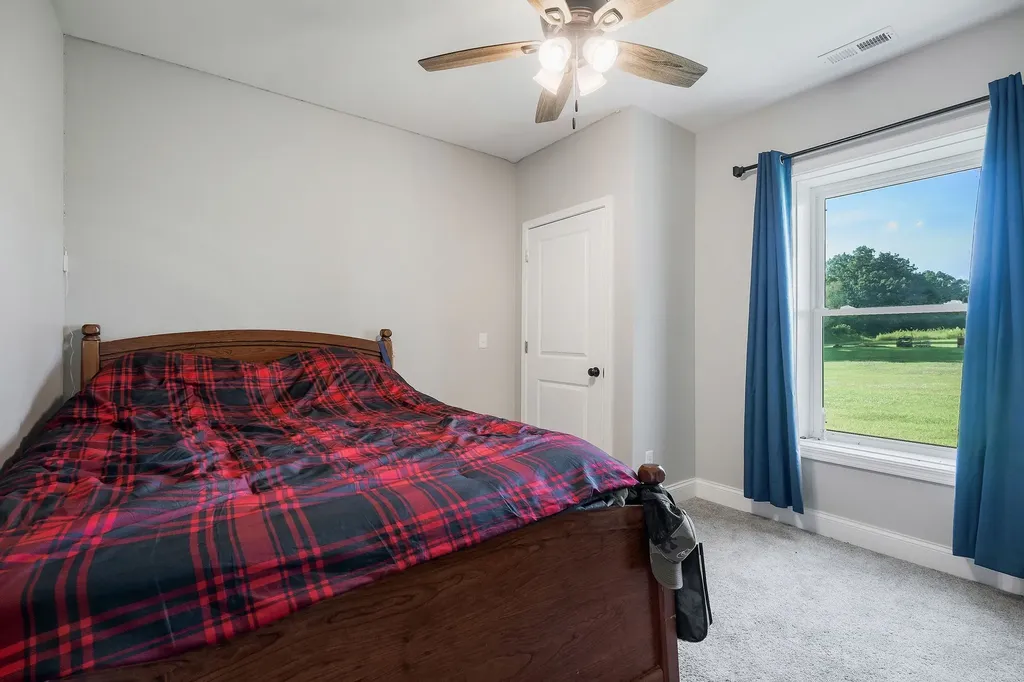 5931 Buffalo Valley Road Baxter TN 38544