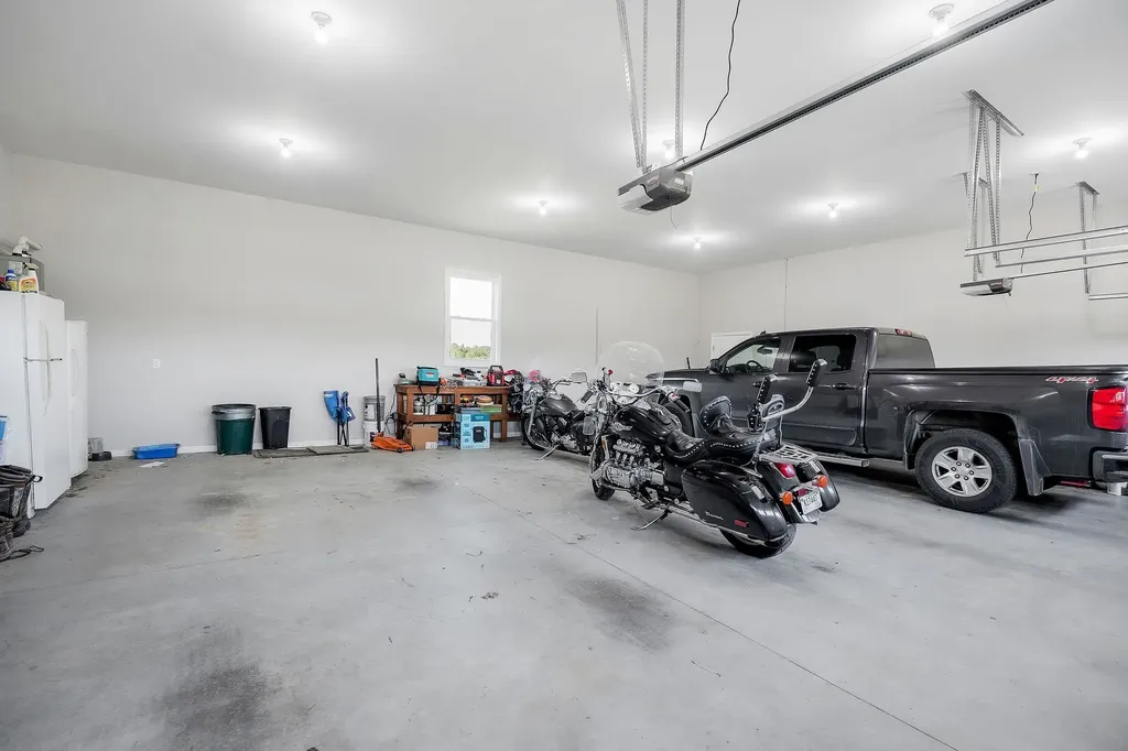 5931 Buffalo Valley Road Baxter TN 38544
