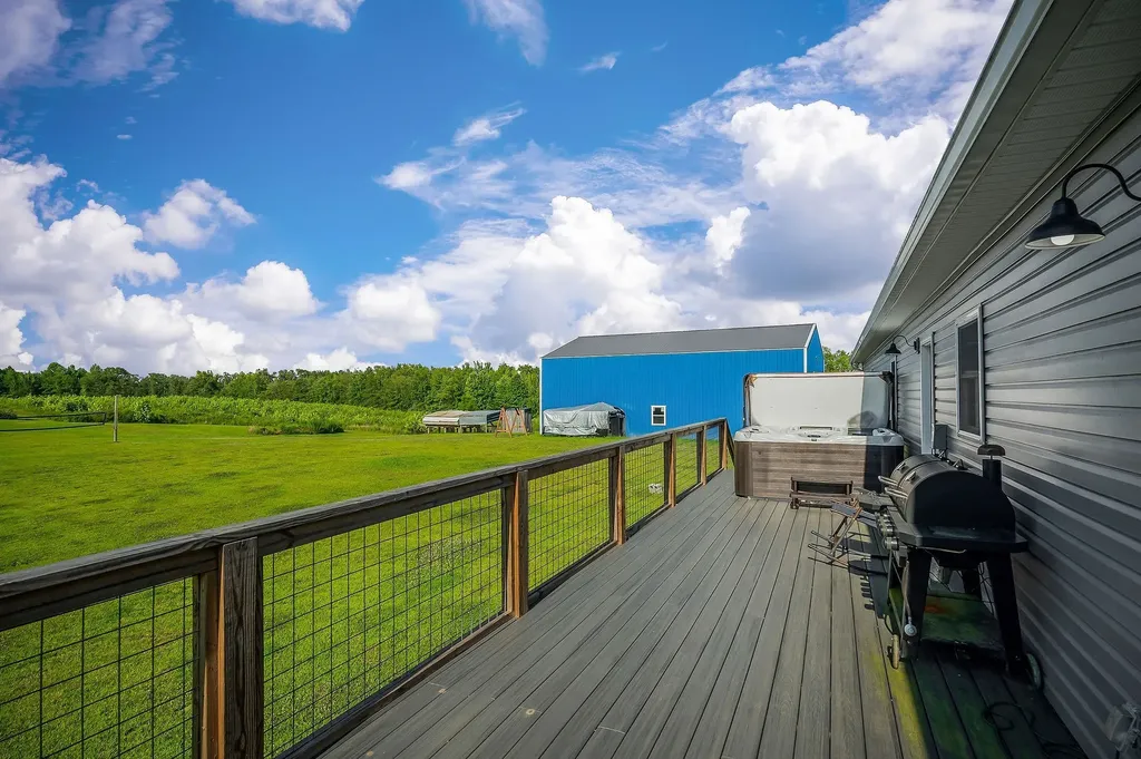 5931 Buffalo Valley Road Baxter TN 38544