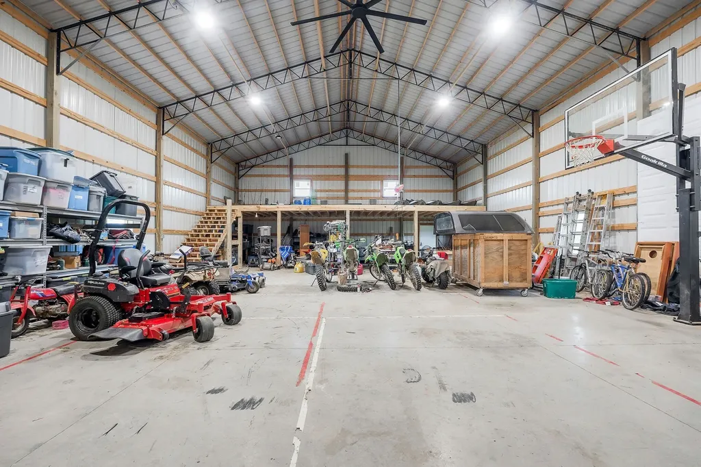 5931 Buffalo Valley Road Baxter TN 38544