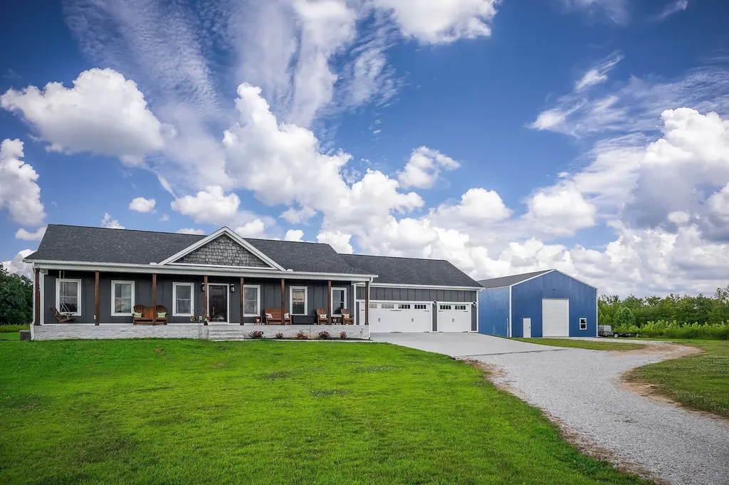 5931 Buffalo Valley Road Baxter TN 38544