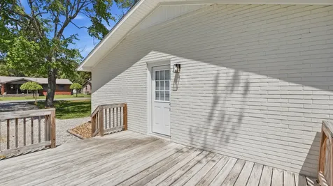 1302 E Grundy Street Tullahoma TN 37388
