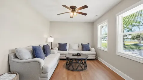 1302 E Grundy Street Tullahoma TN 37388