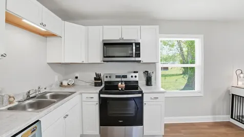 1302 E Grundy Street Tullahoma TN 37388