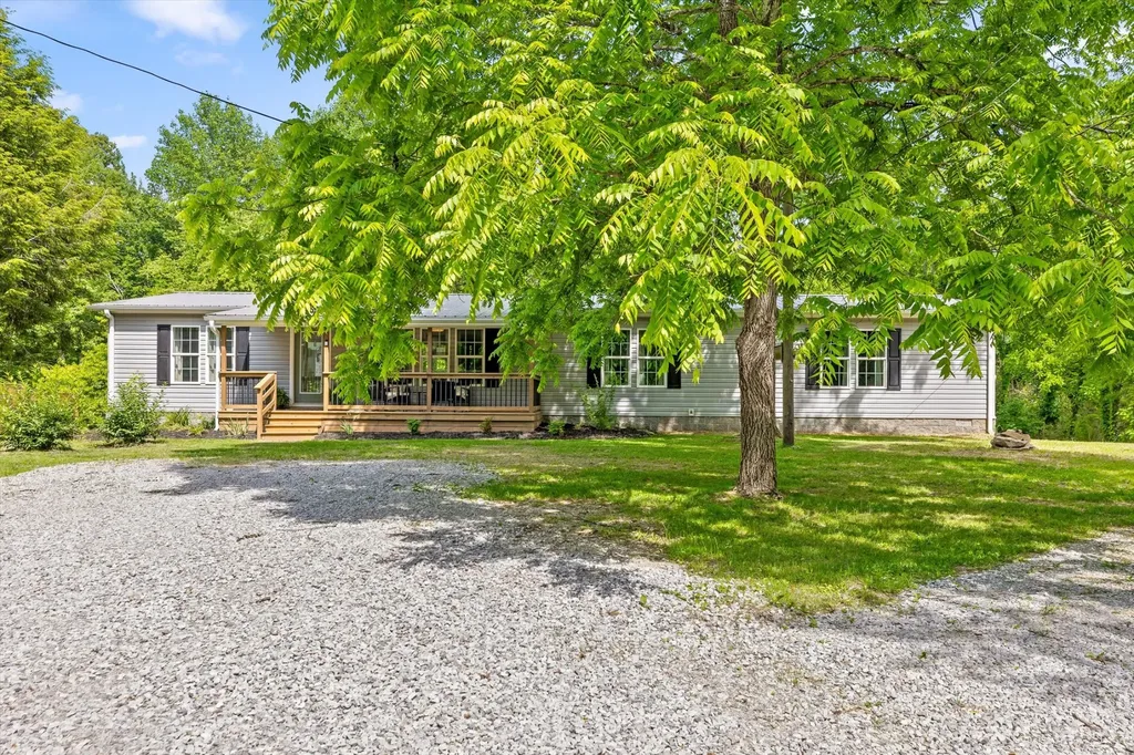 96 Morrison Road Gruetli Laager TN 37339