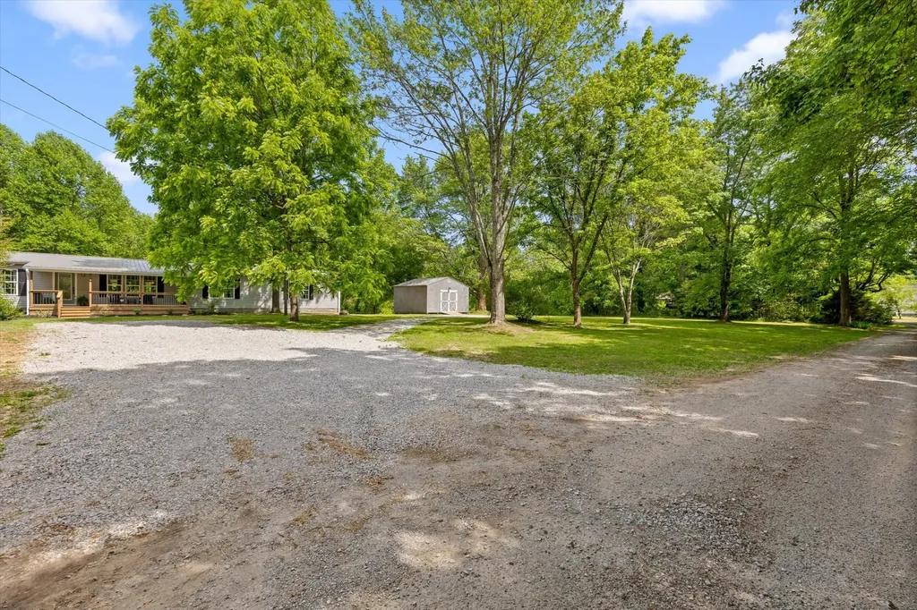 96 Morrison Road Gruetli Laager TN 37339