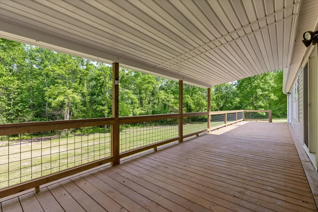 96 Morrison Road Gruetli Laager TN 37339