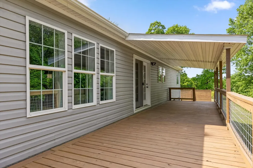 96 Morrison Road Gruetli Laager TN 37339