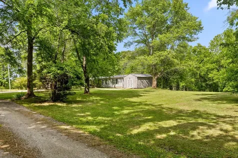 96 Morrison Road Gruetli Laager TN 37339