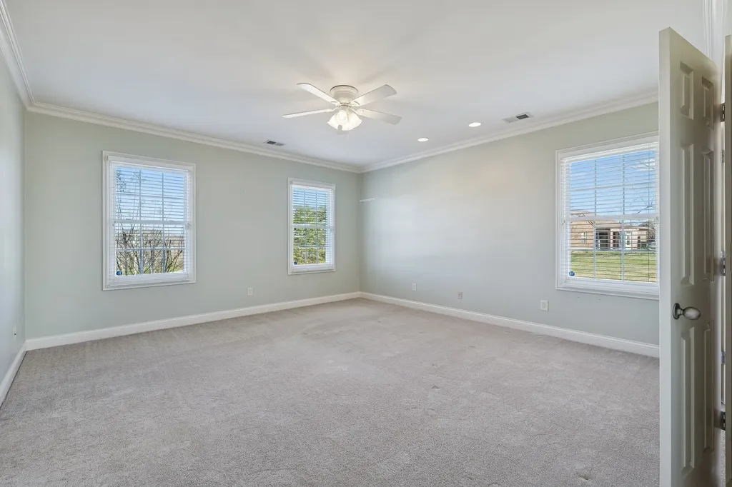 517 Nichols Lane Gallatin TN 37066