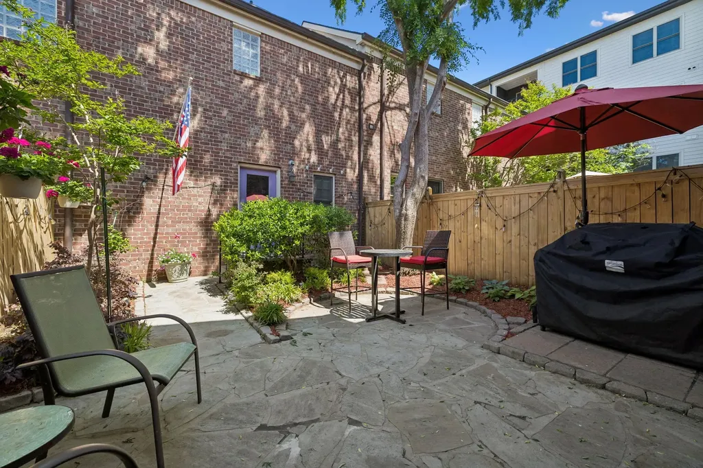 718 4th Ave, N Nashville TN 37219