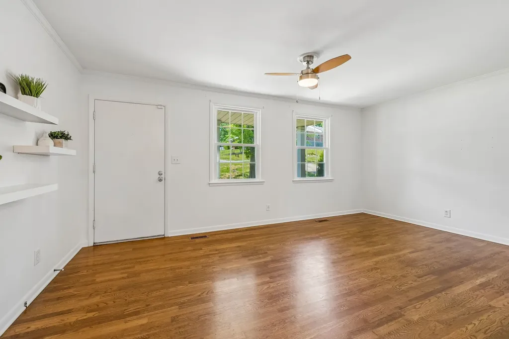 4808 Overcrest Drive Nashville TN 37211