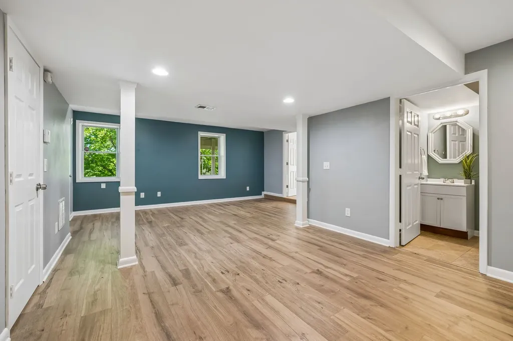 4808 Overcrest Drive Nashville TN 37211