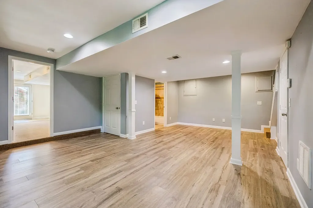 4808 Overcrest Drive Nashville TN 37211