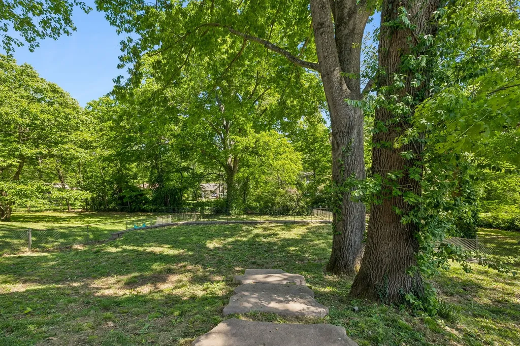 4808 Overcrest Drive Nashville TN 37211