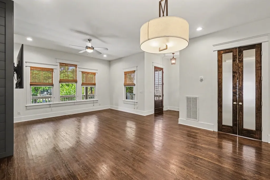 1819 Mcewen Avenue Nashville TN 37206