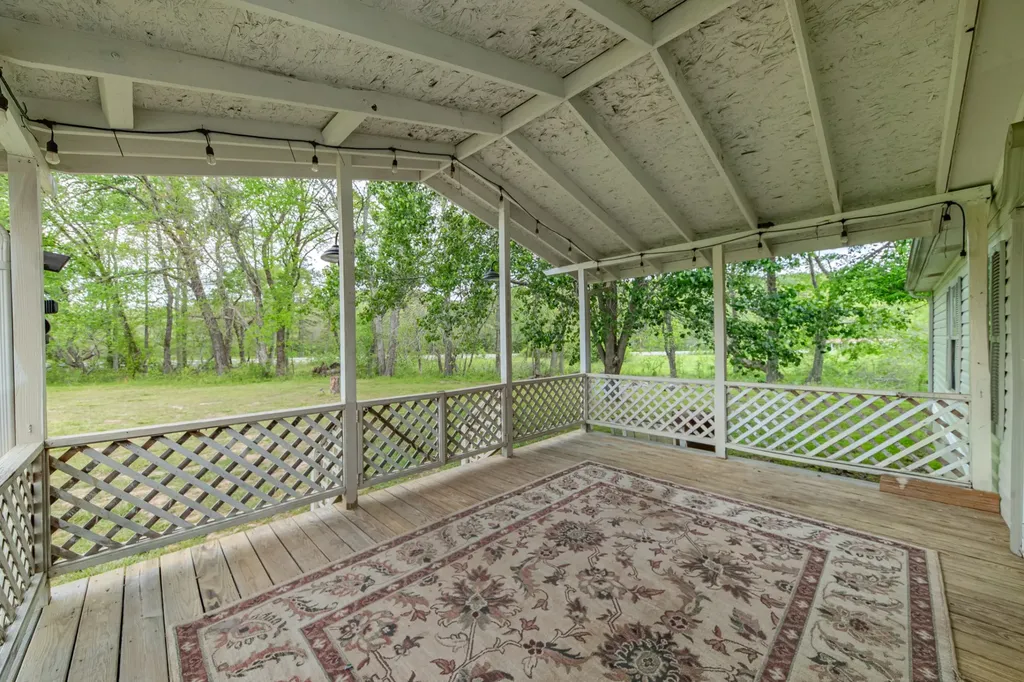 1895 Highway 48 S Centerville TN 37033