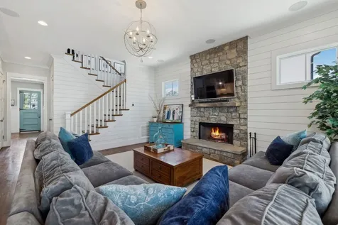 316 11th Ave, N Franklin TN 37064