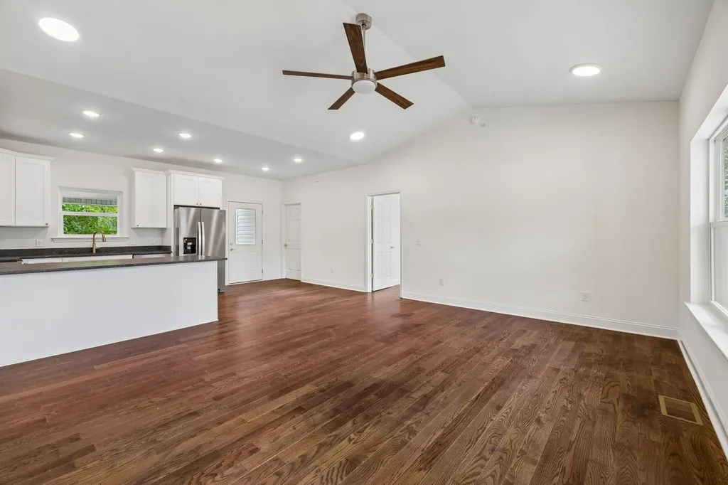 553 Skyview Drive Ashland City TN 37015