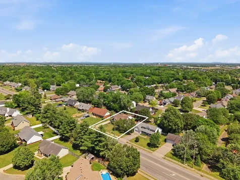 1223 Cason Lane Murfreesboro TN 37128