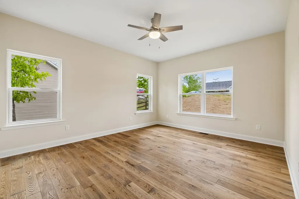 551 Skyview Drive Ashland City TN 37015