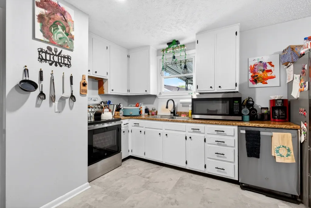 1593 Boxcroft Court Clarksville TN 37042