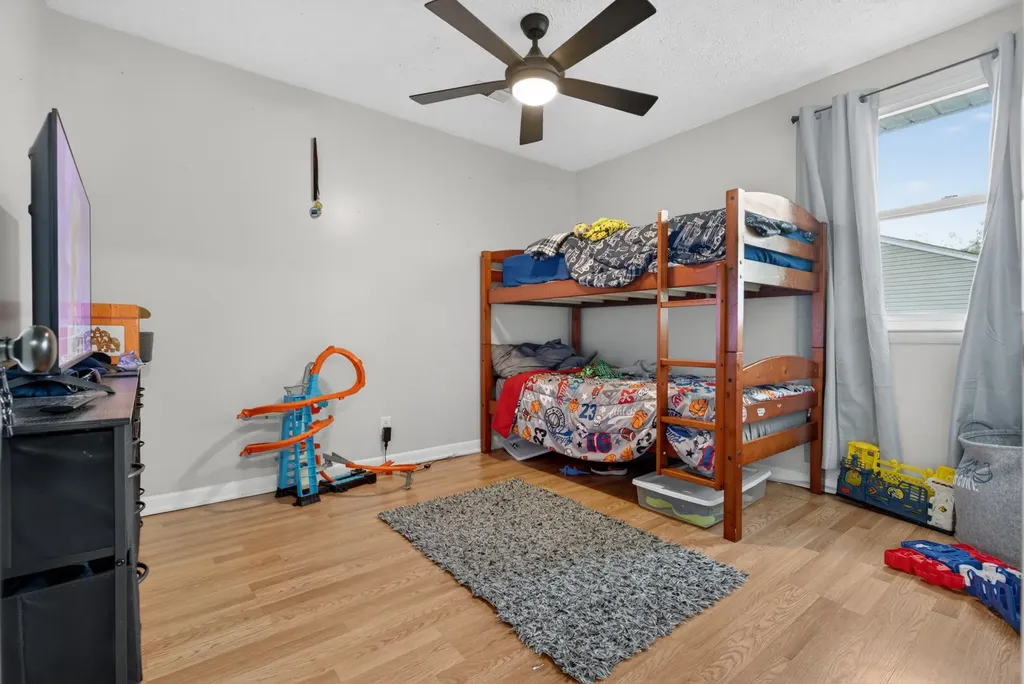 1593 Boxcroft Court Clarksville TN 37042
