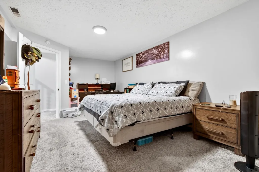 1593 Boxcroft Court Clarksville TN 37042
