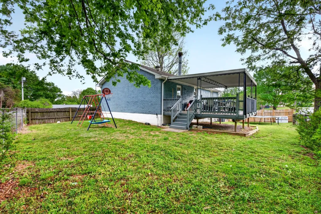 1593 Boxcroft Court Clarksville TN 37042