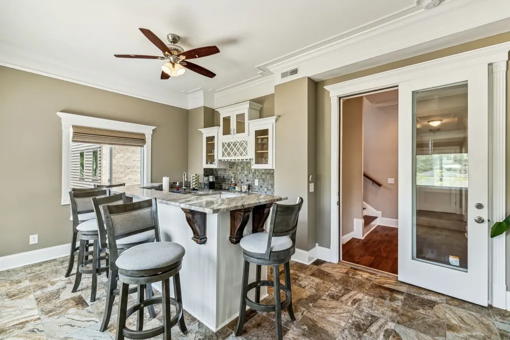 1823 3rd Ave, N Nashville TN 37208