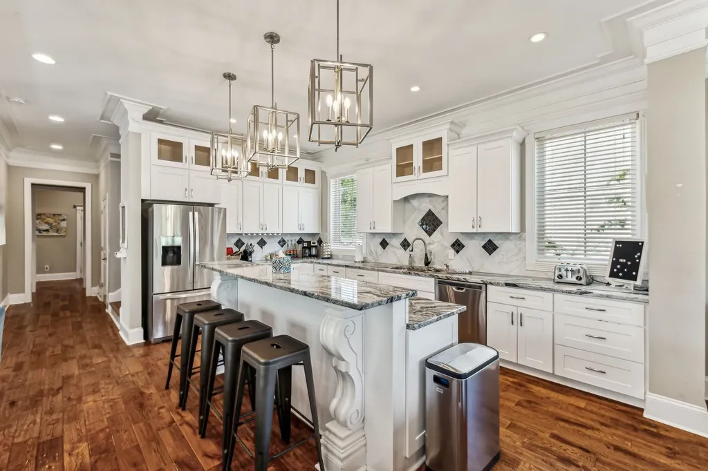 1823 3rd Ave, N Nashville TN 37208