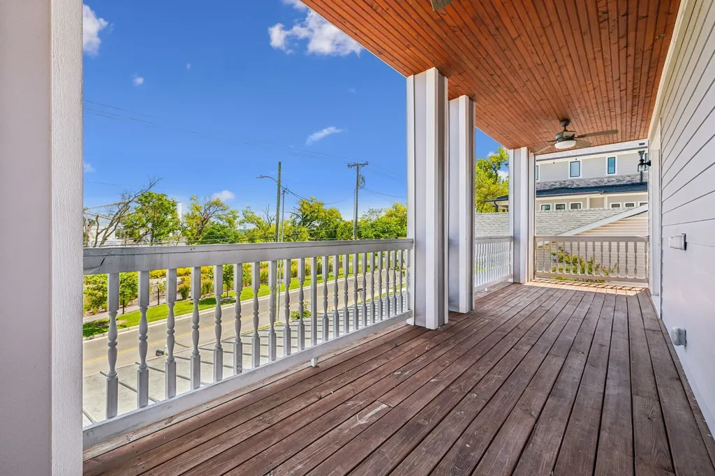 1823 3rd Ave, N Nashville TN 37208