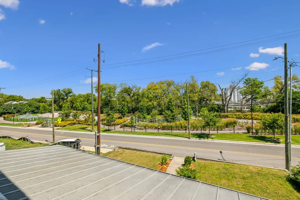 1823 3rd Ave, N Nashville TN 37208