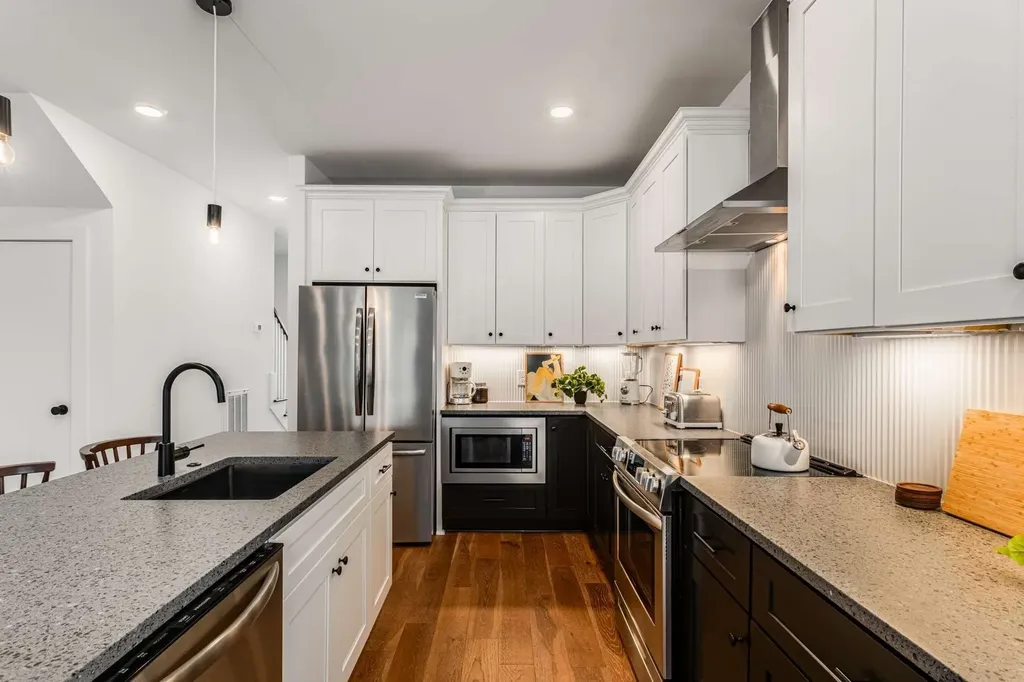 600B 41st Ave, N Nashville TN 37209