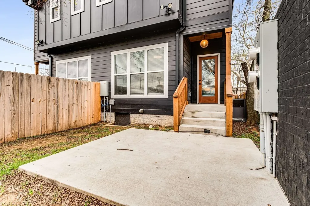 600B 41st Ave, N Nashville TN 37209